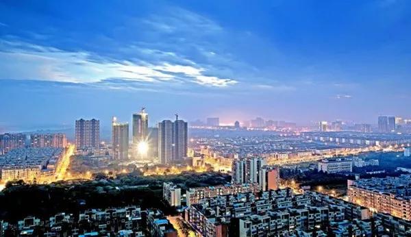 中國經(jīng)濟(jì)體制改革基金會(huì)四川這座城西部第一！最新全國改革熱度指數(shù)出爐                                                        