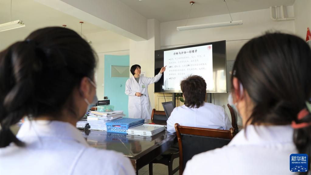 點擊進(jìn)入下一頁